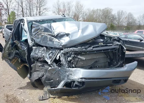 2019 Chevrolet Silverado 1500 Rst из США, поврежденный, VIN 1GCUYEED1KZ207577